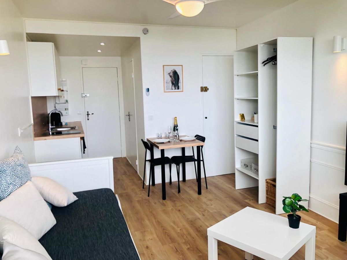 Superbe Appartement Front De Mer ヴィルヌーヴ・ルベ エクステリア 写真