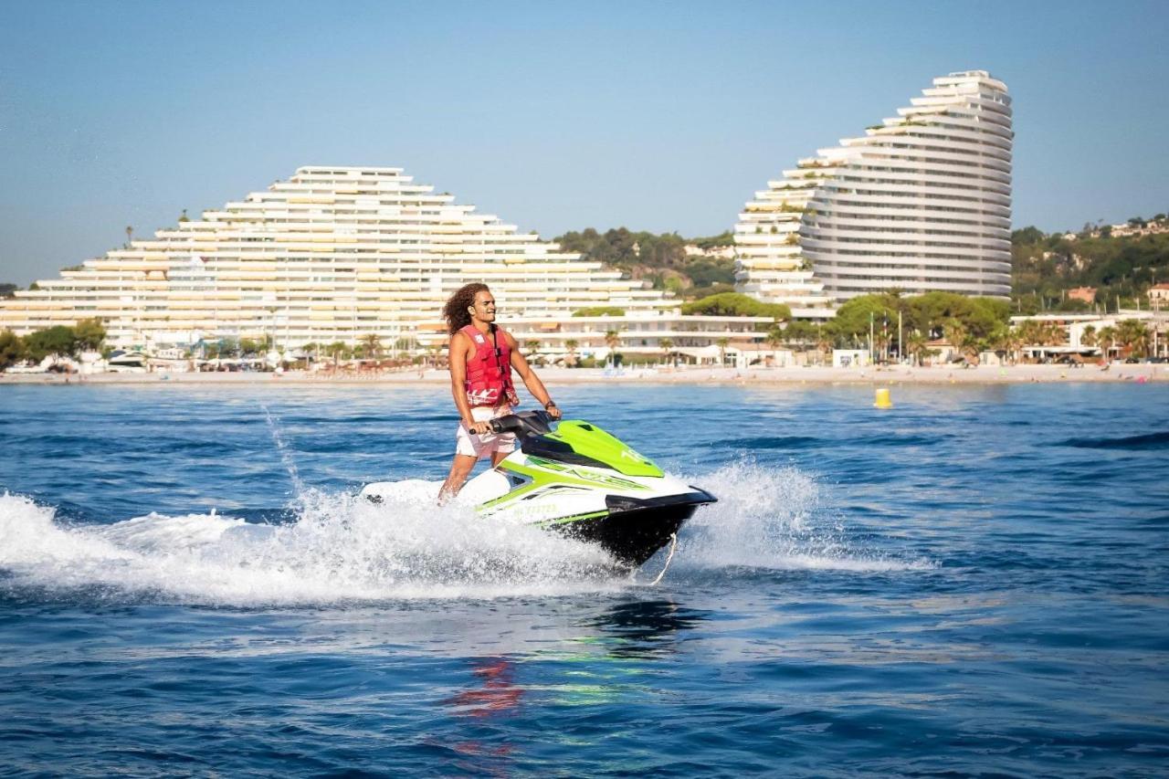 Superbe Appartement Front De Mer ヴィルヌーヴ・ルベ エクステリア 写真